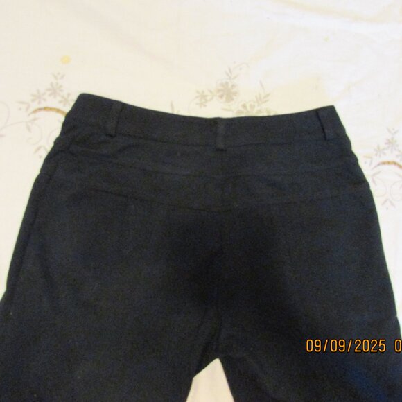 Women's straight leg pants - Picture 3 of 3
